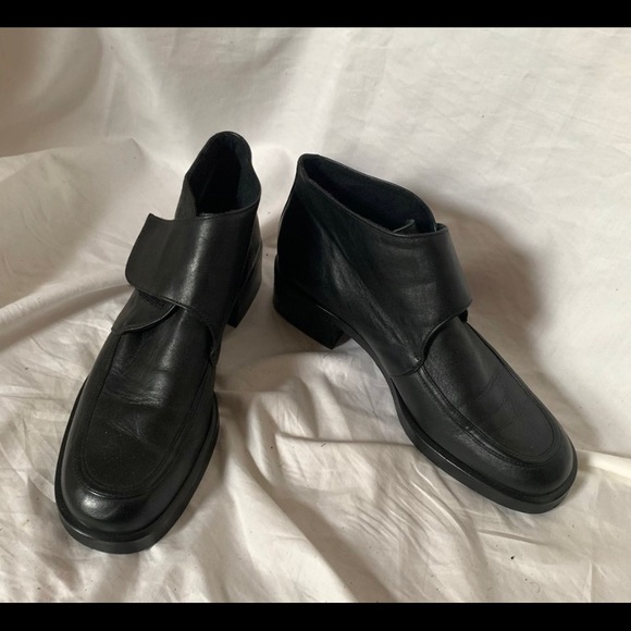 Vintage Leather Strap Heeled Loafer/Ankle Boot - Picture 4 of 4